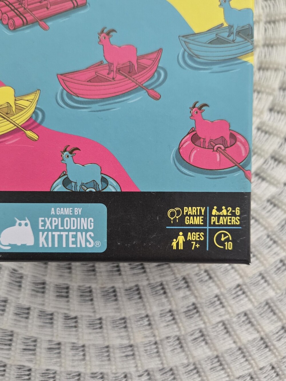 Row Your Goat Party Game Family Tabletop Game Card Dice Fun - Picture 2 of 8